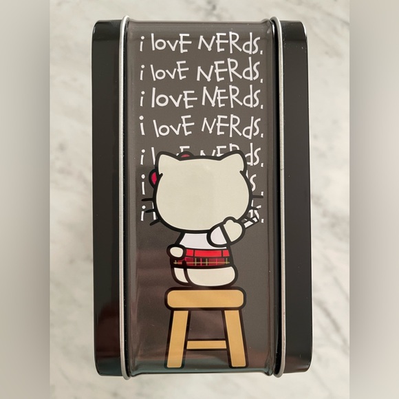 HELLO KITTY “I LOVE NERDS” TIN LUNCH BOX BY LOUNGEFLY, MINT - Picture 4 of 7